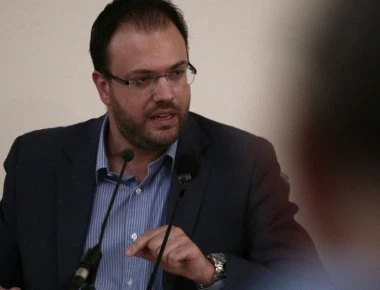 Υπέρ θα ψηφίσει ο Θανάσης Θεοχαρόπουλος για την αναδοχή παιδιών από ομοφυλόφιλα ζευγάρια